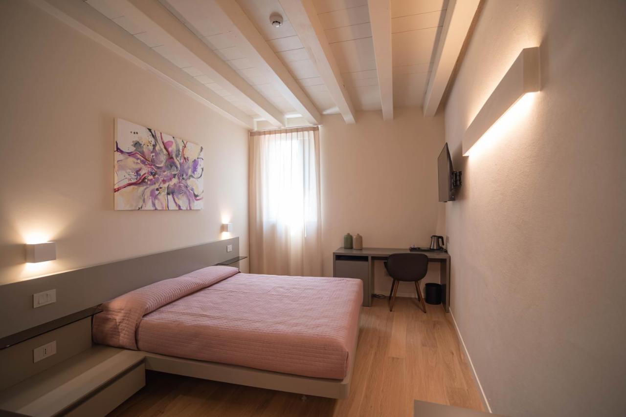 Maison Calcirelli Rooms ヴェローナ エクステリア 写真
